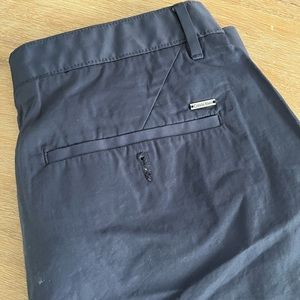Calvin Klein - shorts - size 30